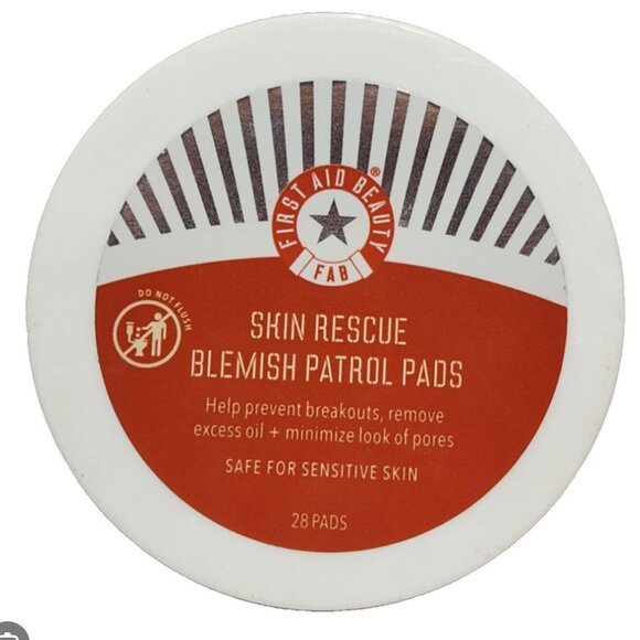 FIRST AID BEAUTY Skin Rescue-Blemish Patrol Pads-28 Pads-Safe For Sensitive Skin - Picture 1 of 3